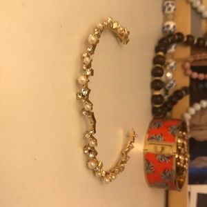Banana Republic Jewelry - Banana Republic Pearl Bracelet Banana Republic Jewelry - Banana Republic Pearl Bracelet